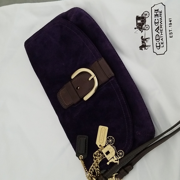 ๐Y2K COACH CLUTCH/ WRISTLET ๐ - Picture 1 of 7